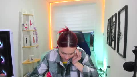 naomy online show from 11-09-25, 07:45