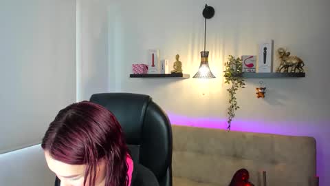 Naomy Stanley online show from 04-19-26, 08:55