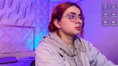 Snapshot of naomy_tay1 chatting on 11-17-25, 03:45 Naomy online show from 11-17-25, 03:45