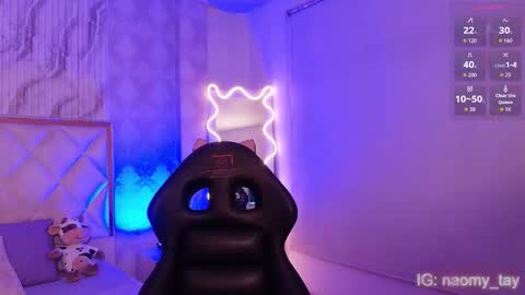 Snapshot of naomy_tay1 chatting on 11-23-25, 03:50 Naomy online show from 11-23-25, 03:50