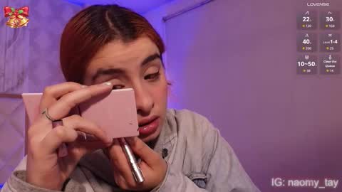 Snapshot of naomy_tay1 chatting on 11-26-25, 04:02 Naomy online show from 11-26-25, 04:02