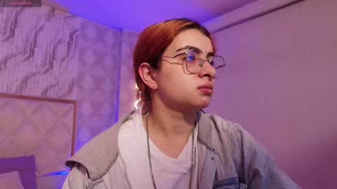 Snapshot of naomy_tay1 chatting on 12-01-25, 03:11 Naomy online show from 12-01-25, 03:11