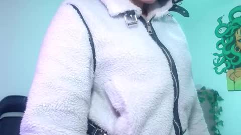 Nao online show from 12-16-25, 12:43