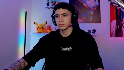 Snapshot of naranjo_seb chatting on 01-14-25, 05:12 sebastian online show from 01-14-25, 05:12