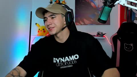 Snapshot of naranjo_seb chatting on 01-18-25, 07:28 sebastian online show from 01-18-25, 07:28