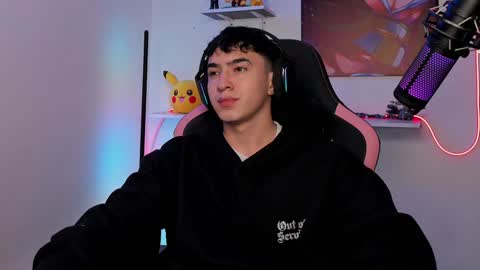 Snapshot of naranjo_seb chatting on 01-29-25, 05:51 sebastian online show from 01-29-25, 05:51