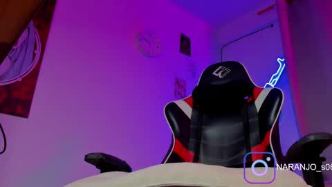 Snapshot of naranjo_seb chatting on 04-28-26, 04:06 sebastian online show from 04-28-26, 04:06