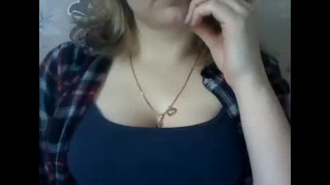 NarcisJill online show from 12-17-24, 12:43