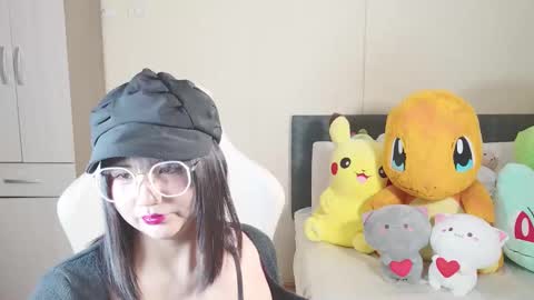 Naree online show from 10-14-25, 10:38