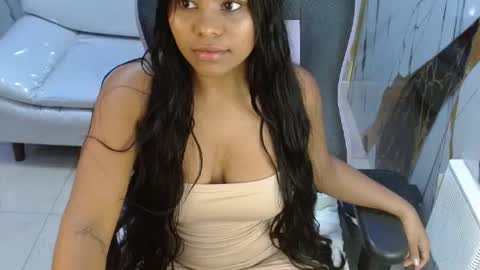 Snapshot of nareya_asha chatting on 06-21-26, 12:41 NAREYA online show from 06-21-26, 12:41