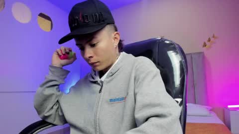 Nascary Fox online show from 04-07-26, 12:38