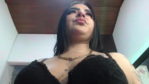 nashly_dream online show from 10-20-25, 09:04