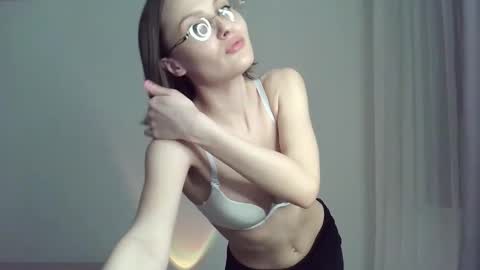 Tina online show from 01-31-25, 04:25