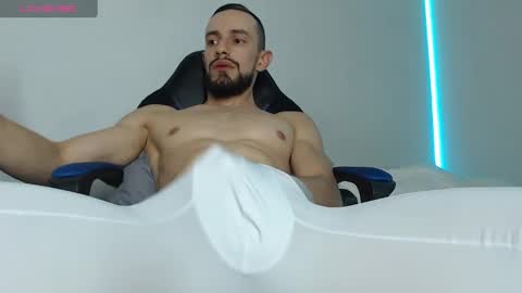 Snapshot of nassh_18 chatting on 01-29-25, 11:56 nassh_18 online show from 01-29-25, 11:56