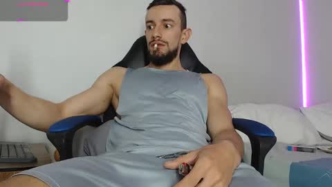 Snapshot of nassh_18 chatting on 02-09-25, 12:30 nassh_18 online show from 02-09-25, 12:30