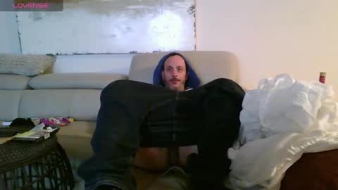 Snapshot of nassobout chatting on 01-05-25, 07:07 nassobout online show from 01-05-25, 07:07