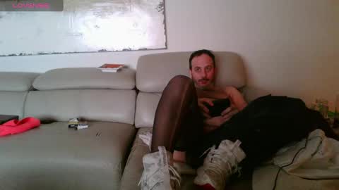Snapshot of nassobout chatting on 01-24-25, 10:11 nassobout online show from 01-24-25, 10:11