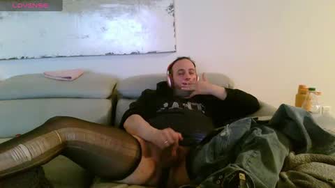 Snapshot of nassobout chatting on 01-27-25, 06:19 nassobout online show from 01-27-25, 06:19