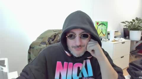 Snapshot of nassobout chatting on 02-01-25, 04:22 nassobout online show from 02-01-25, 04:22