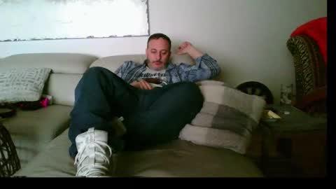 Snapshot of nassobout chatting on 02-28-25, 10:20 nassobout online show from 02-28-25, 10:20