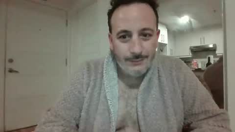 Snapshot of nassobout chatting on 07-14-26, 10:21 nassobout online show from 07-14-26, 10:21