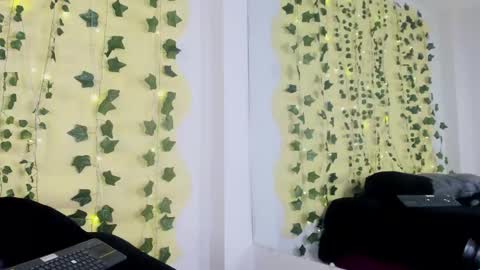 Maira online show from 02-22-25, 06:06