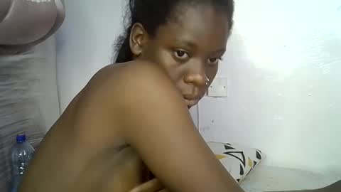 nasti_petite online show from 03-05-25, 07:05