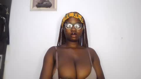 Amanda online show from 02-26-25, 07:09