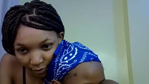 OILy Girl online show from 09-27-25, 04:34