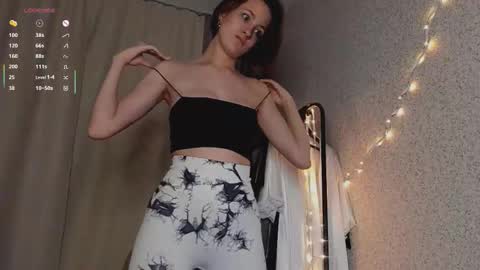 Snapshot of nastya794900 chatting on 10-10-25, 03:55 Eden online show from 10-10-25, 03:55