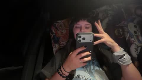     online show from 08-02-26, 05:06