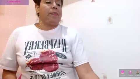 Snapshot of nastypaula chatting on 03-19-26, 05:44 paula online show from 03-19-26, 05:44