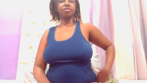 Snapshot of nastywetebony chatting on 11-27-25, 07:21 nastywetebony online show from 11-27-25, 07:21