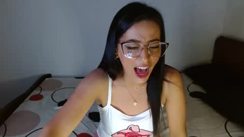 nathalia online show from 12-12-24, 01:21