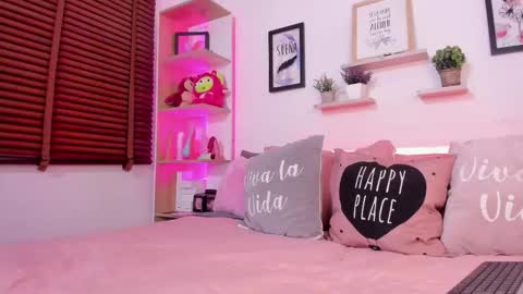 Snapshot of nata_villalobos chatting on 02-10-26, 01:53 nata_villalobos online show from 02-10-26, 01:53