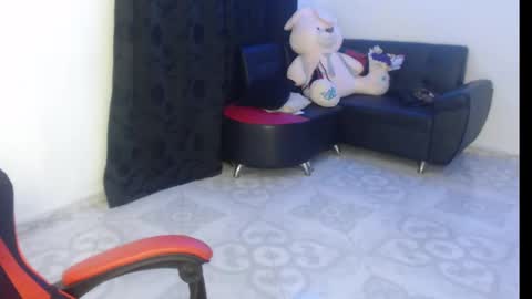 Snapshot of natachaprinss22 chatting on 02-01-25, 03:41 Nata Ramirez online show from 02-01-25, 03:41