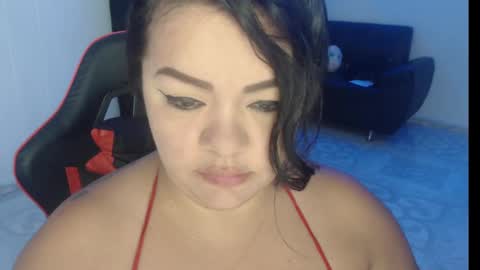 Snapshot of natachaprinss22 chatting on 03-02-25, 05:23 Nata Ramirez online show from 03-02-25, 05:23