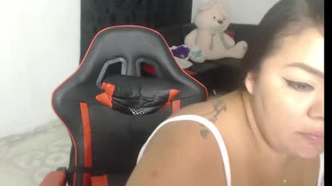 Snapshot of natachaprinss22 chatting on 03-10-25, 10:48 Nata Ramirez online show from 03-10-25, 10:48