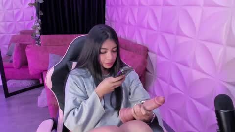 Nata online show from 09-22-25, 10:56