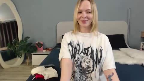 natalee_love online show from 04-06-26, 04:46