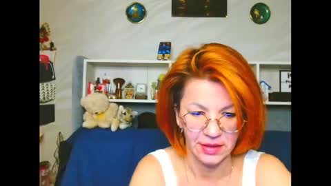 Snapshot of natali3855 chatting on 02-20-25, 04:18 Natali online show from 02-20-25, 04:18
