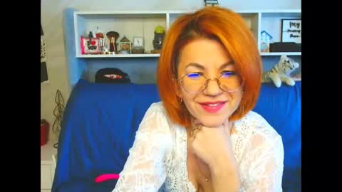 Snapshot of natali3855 chatting on 02-22-25, 09:23 Natali online show from 02-22-25, 09:23