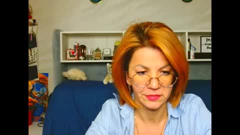 Snapshot of natali3855 chatting on 03-06-25, 06:05 Natali online show from 03-06-25, 06:05
