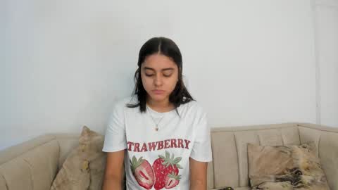 Naty  online show from 10-30-25, 12:17