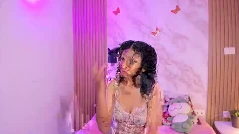 Natalia online show from 11-25-25, 07:47