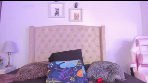 Natalia online show from 12-29-24, 03:44