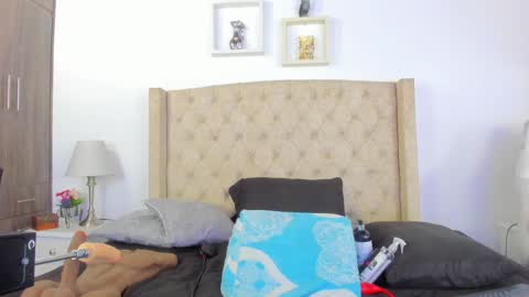 Natalia online show from 02-15-25, 03:42