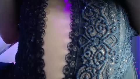 Snapshot of natalia_pinkk chatting on 12-20-25, 03:52 natalia pinkk online show from 12-20-25, 03:52