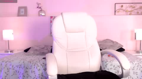 Snapshot of nataliaa23 chatting on 06-05-26, 03:24 Natalia online show from 06-05-26, 03:24