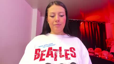 Snapshot of nataliasweet98 chatting on 06-19-26, 06:29 Natalia online show from 06-19-26, 06:29